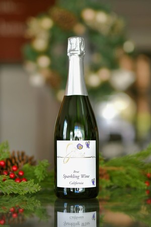 Jana Brut California Sparkling Wine